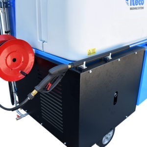 FW_lancia-HP_3q-300×300